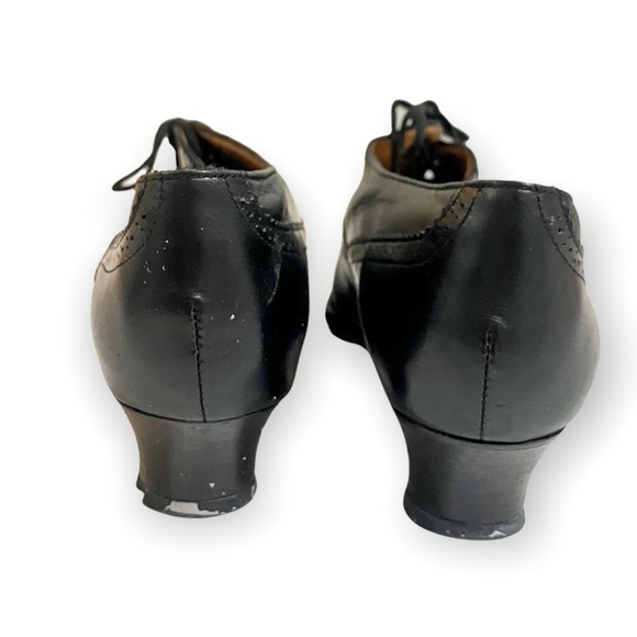 Vintage‎ 90s Robert Clergerie Black leather Lace Up shoes with brogue.  Sz 7.5 - Picture 7 of 13